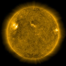 solar image_05-26-2018_stable AR2711 on right_AR2712 at left.jpg